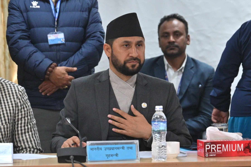 सभामुखले बोलाएको बैठक निष्कर्षबिहीन, लामिछानेमाथि छानबिन गर्नुपर्ने अडान कायमै 